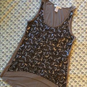 Clearance 🎉 Gray Sequin Top